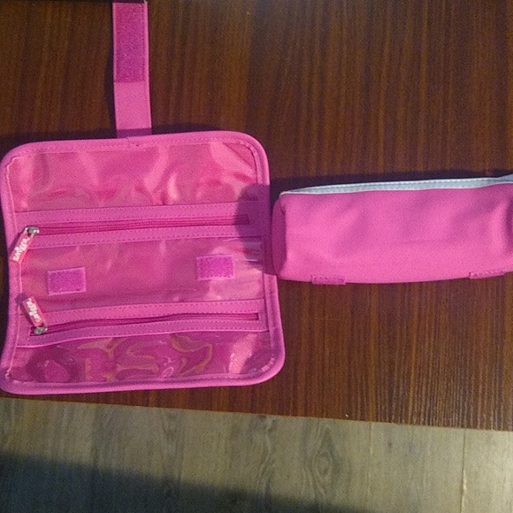 Organize Case - Picture 5 of 8